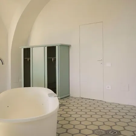 Viaggio Homes Da 60 M2 Con Jacuzzi Hammam Cucina Patio Con Aperitivo Di Benvenuto Faiano
