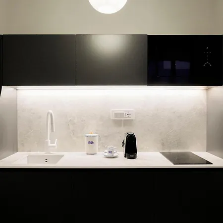 Viaggio Homes Da 60 M2 Con Jacuzzi Hammam Cucina Patio Con Aperitivo Di Benvenuto Casa de hóspedes 4*